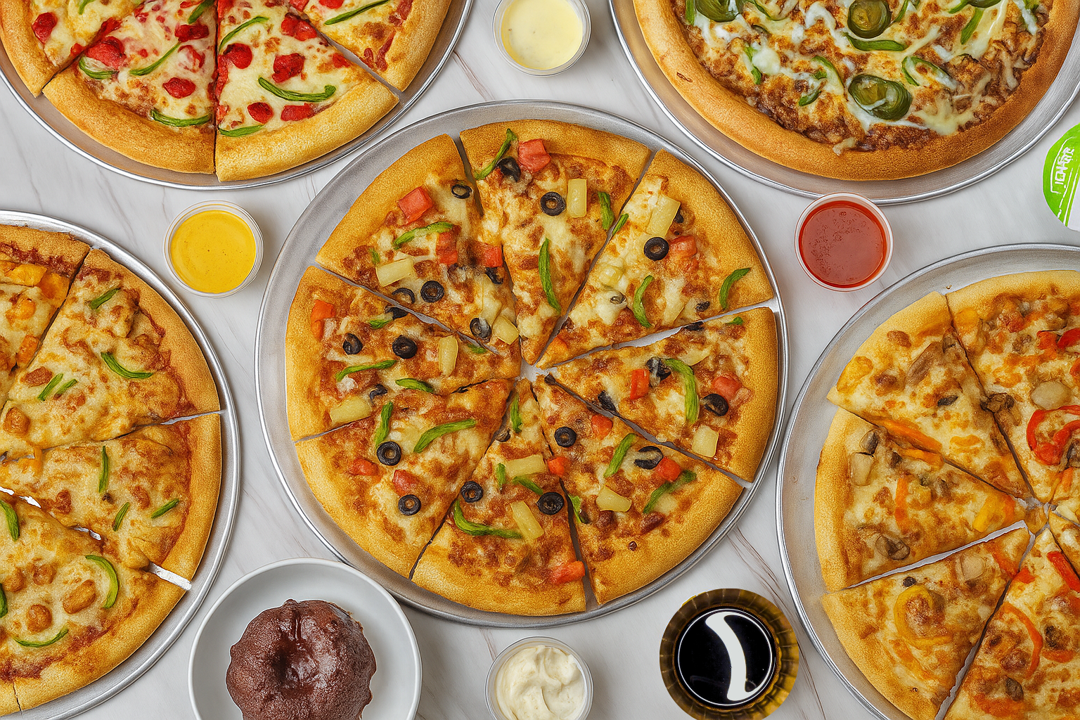 Fresh handcrafted pizza at Pizza 106 - Best pizza restaurant in Edmonton, AB